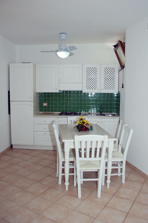 Residence Il Casale Palinuro Habitación foto